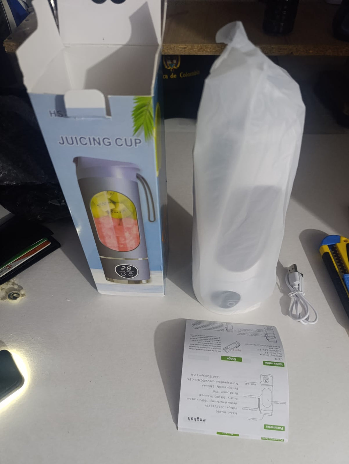 Licuadora Portátil Recargable – Exprimidor Personal