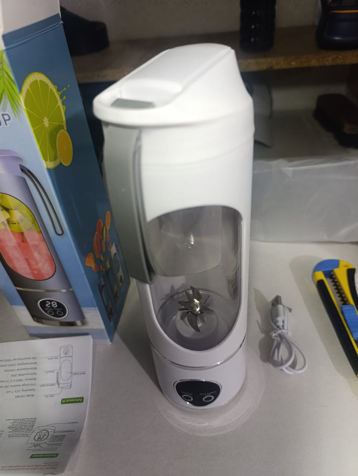 Licuadora Portátil Recargable – Exprimidor Personal